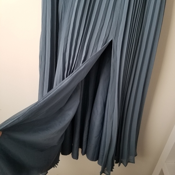 Azazie Lindie A-Line Pleated Chiffon Floor-Length Bridesmaid Dress Size A4 - Picture 15 of 15